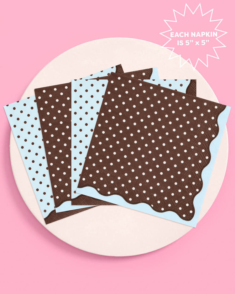 Beary Sweet Napkins - 24 polka dot paper napkins