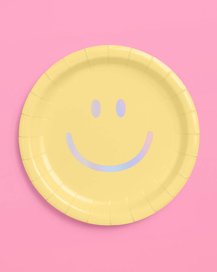 Smiley Plates - 24 paper plates