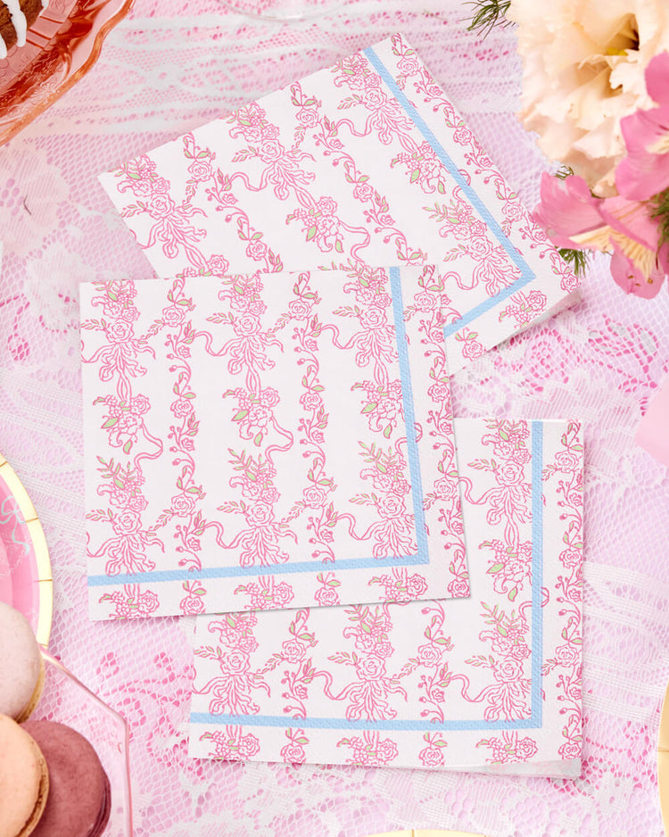 Romance Napkins - 25 printed napkins