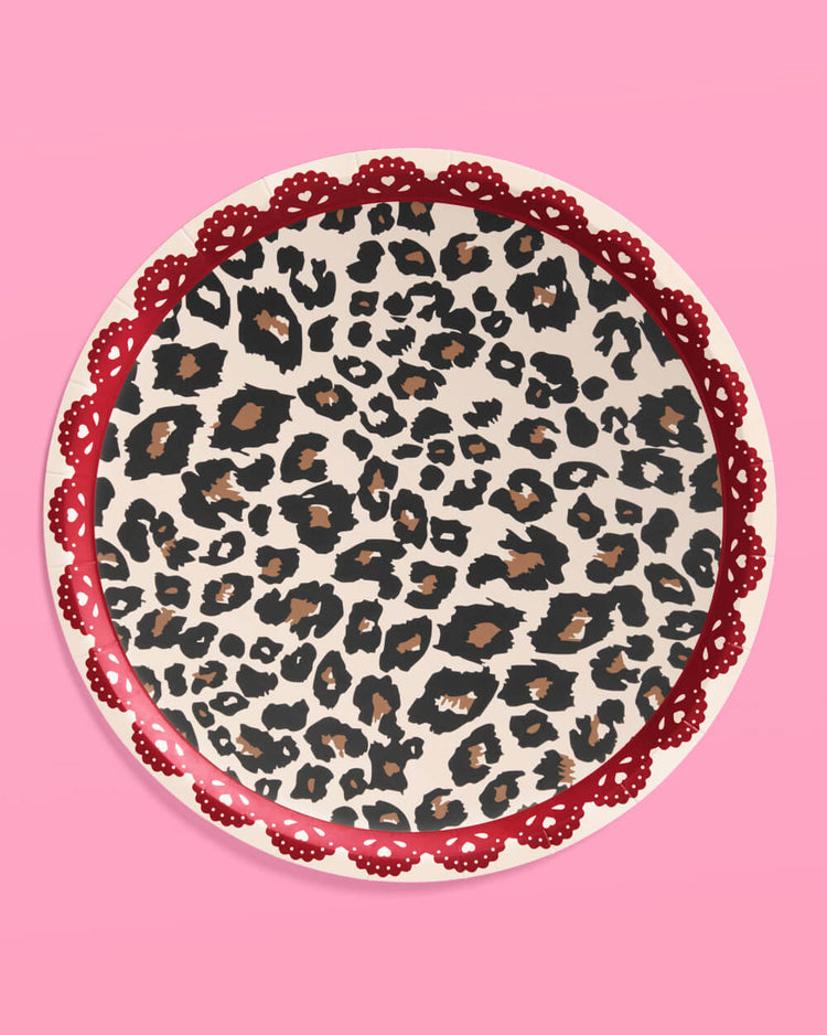 Wild Thing Plates - 25 paper plates