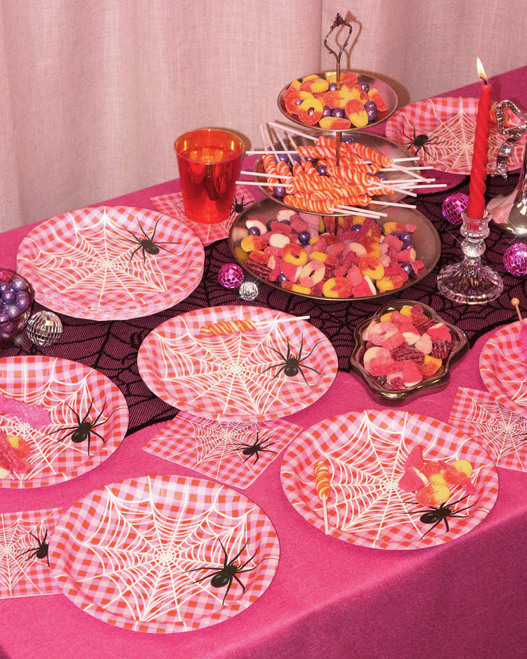 Pink Halloween Plates - 25 paper plates