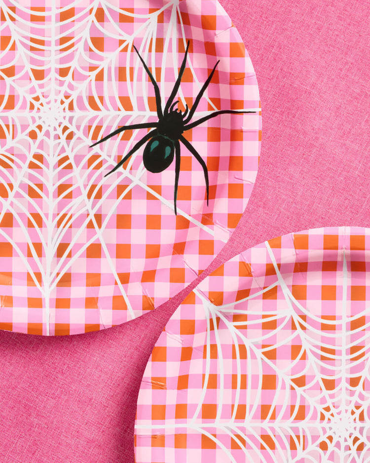 Pink Halloween Plates - 25 paper plates