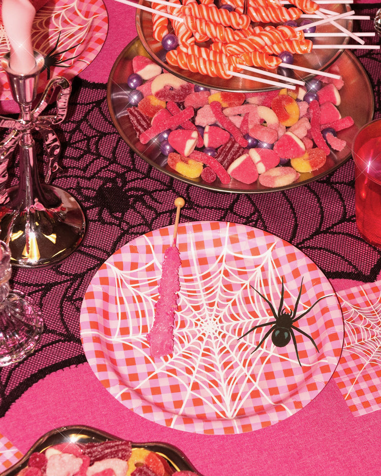 Pink Halloween Plates - 25 paper plates