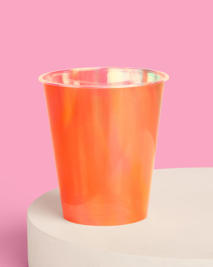 Showgirl Cups - 16 plastic cups