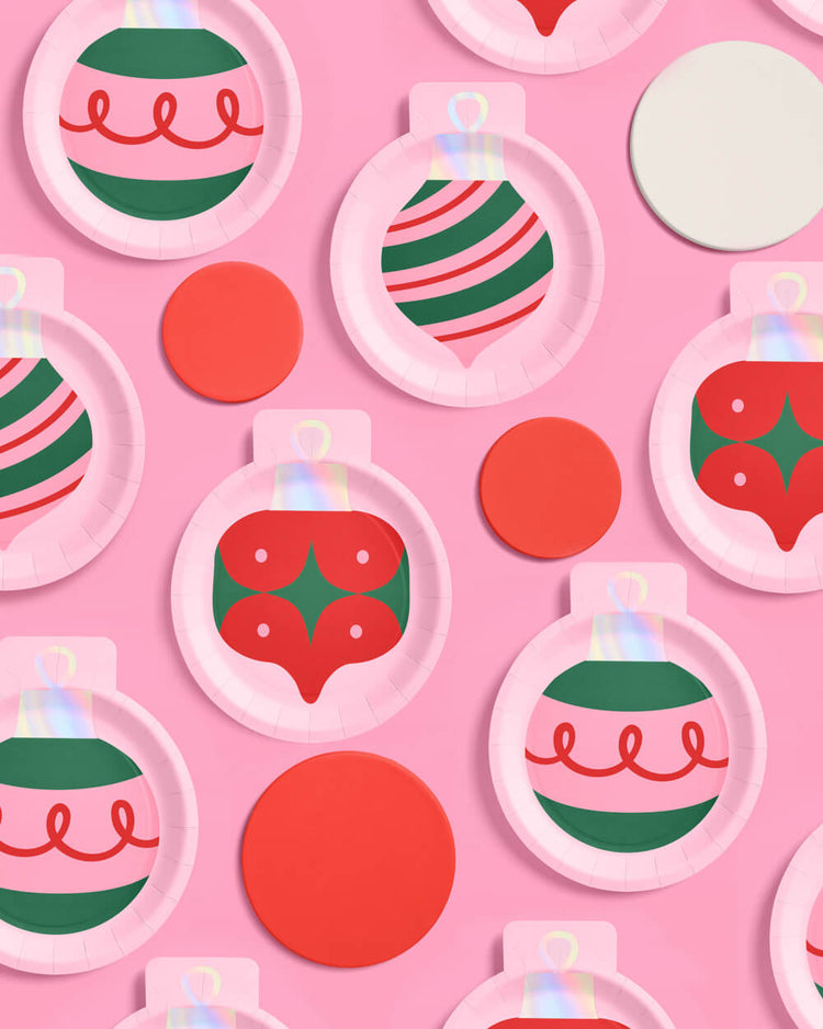 Ornament Plates - 24 paper plates