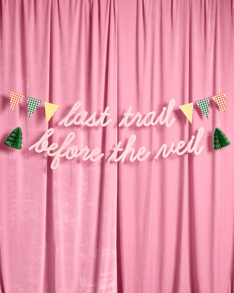 Last Trail Banner - 3D paper banner