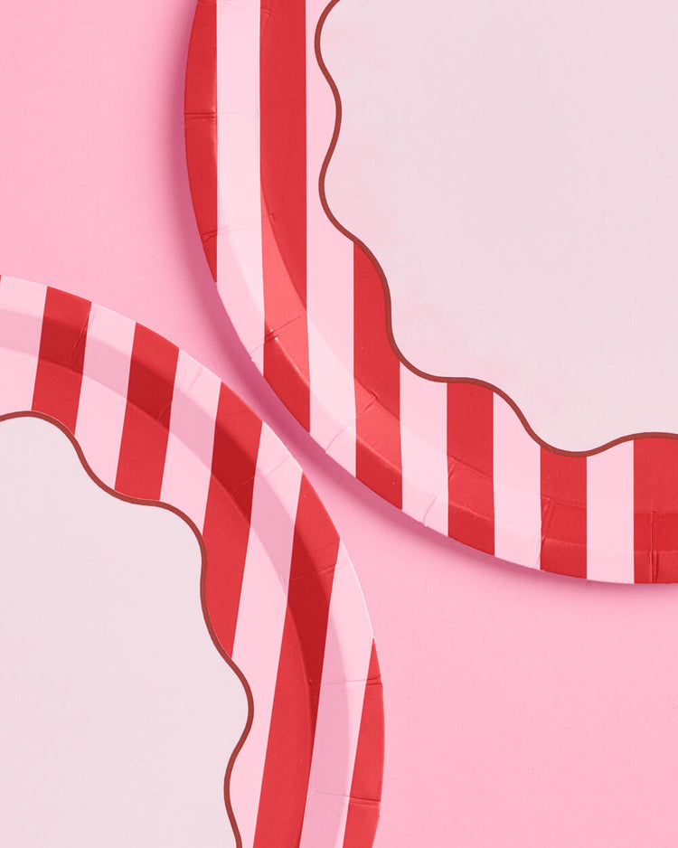 Candy Stripe Plates - 7in Paper Plates