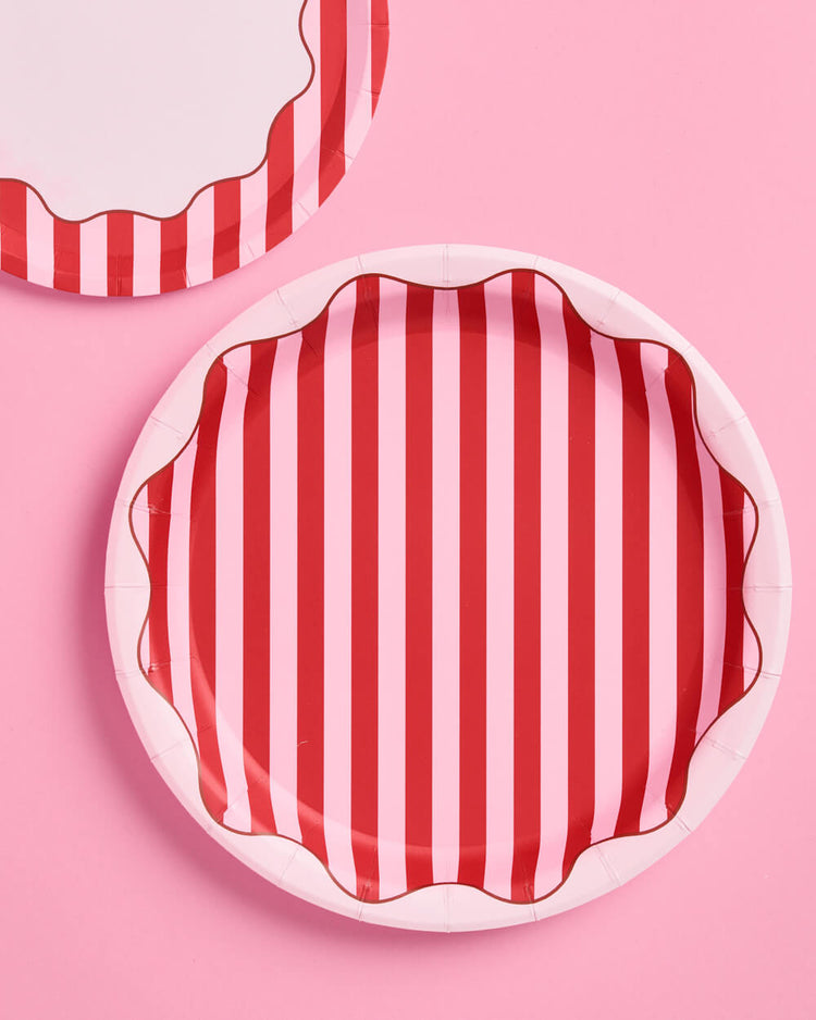 Candy Stripe Plates - 9in Paper Plates