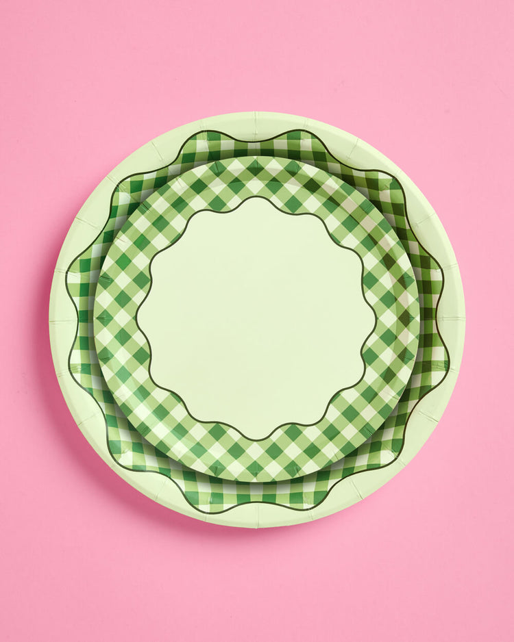 Country Club Plates Set - 32 Plates