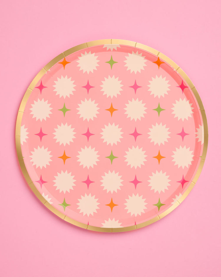 Palm Royale Plates - 32 paper plates, 2 sizes