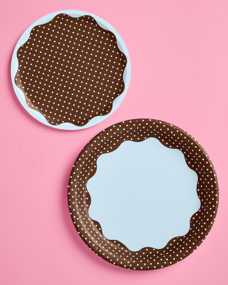 Cocoa Polka Dot - 32 Plates