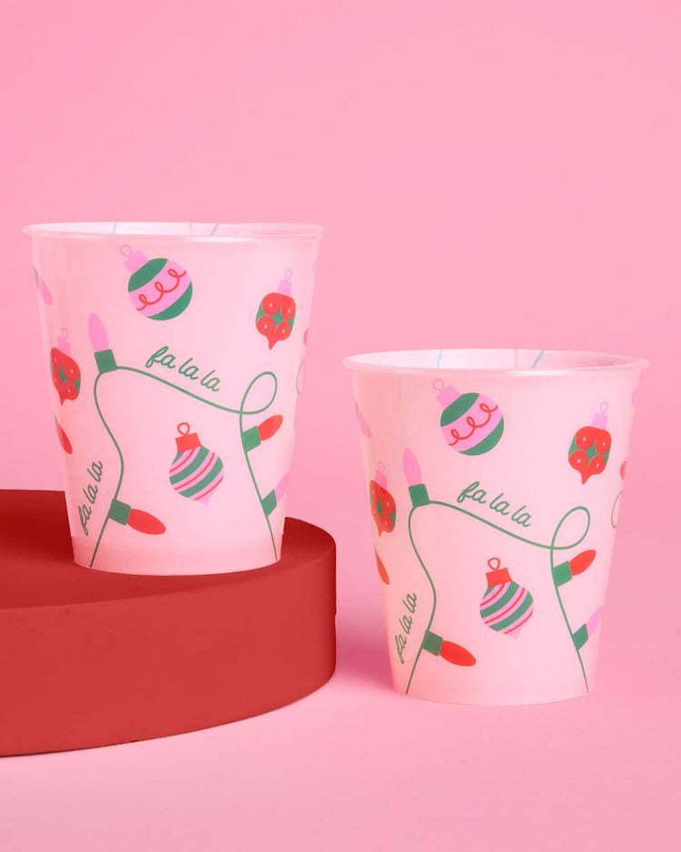 Merry Sipmas Cups - 16 Plastic Cups