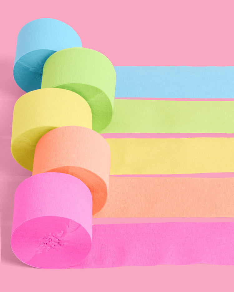 Pool Party Streamers - 5 crepe paper rolls