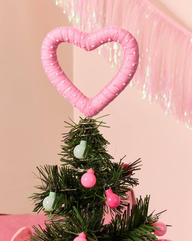 Love & Pearls Treetopper - pink treetopper